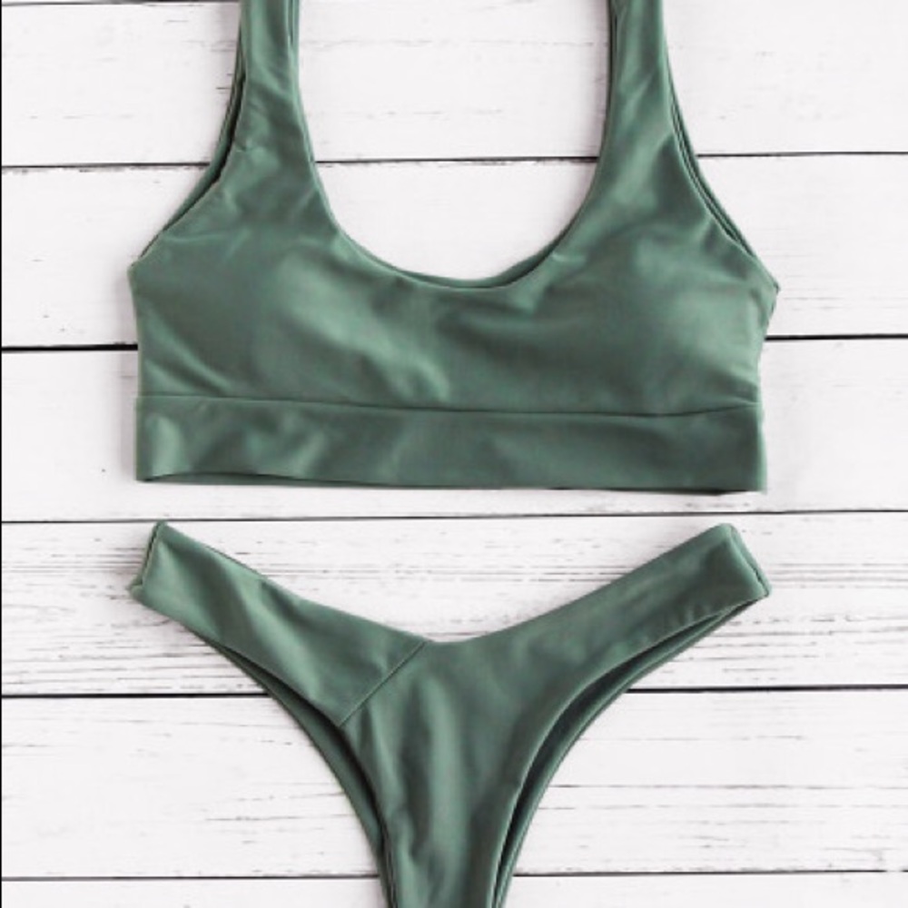 Sporty Bra Bikini Set